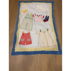 Vintage handmade Baby Quilt - Laundry on Line